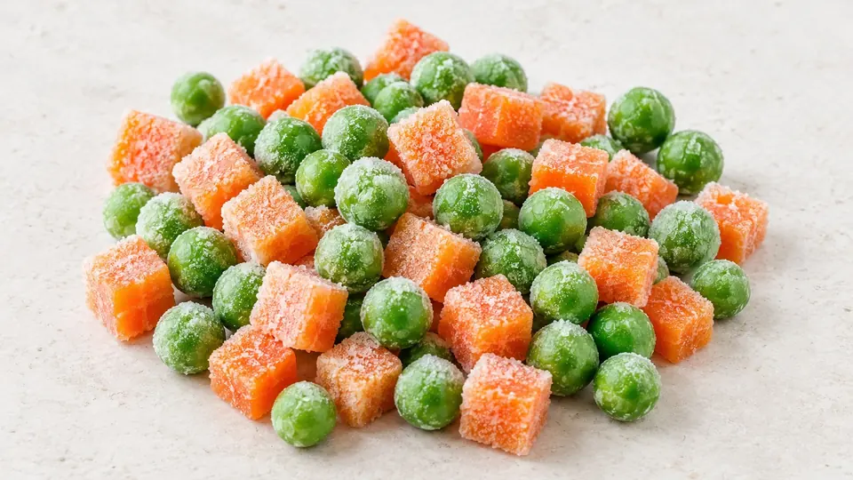 Peas and carrots, photo 3 of 3